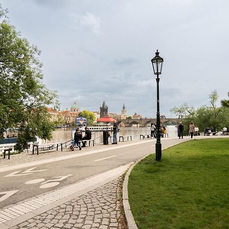 River View Apartment Prag Exterior foto